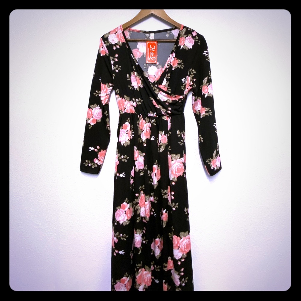 NWT Women’s Black Floral Pink Midi Dress Sz S